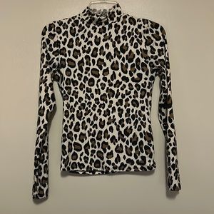 Cheetah High Neck